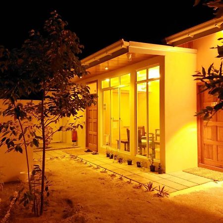 Ayira Maldives Hotel Feridhoo Kültér fotó