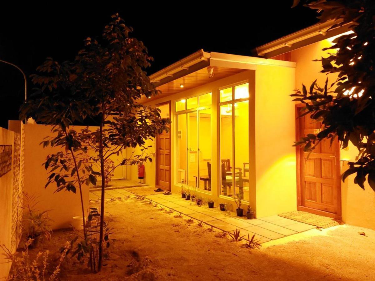 Ayira Maldives Hotel Feridhoo Kültér fotó